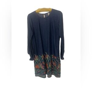 NWT Uncle Frank denim embroidered tunic size medium . Never worn.